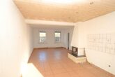 Traumgrundstück mit Häuschen in guten Händen - WE1 Blick ins Esszimmer mit offenem Kamin